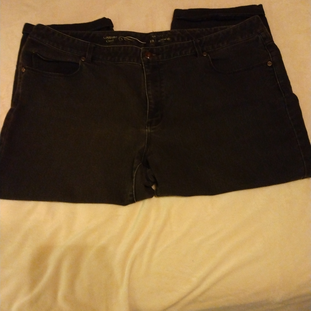 Coldwater Creek black cropped pants. Size 18.